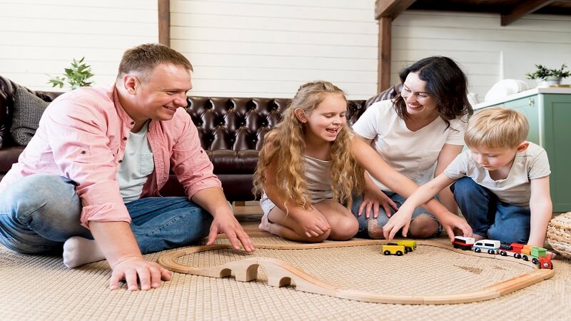 Active Learning Games FamParentLife