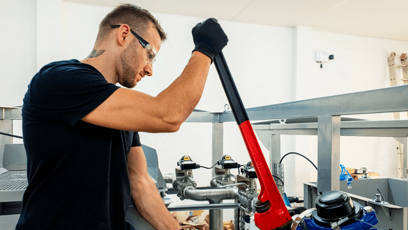 Why You Should Always Have an Emergency Plumber on Speed Dial
